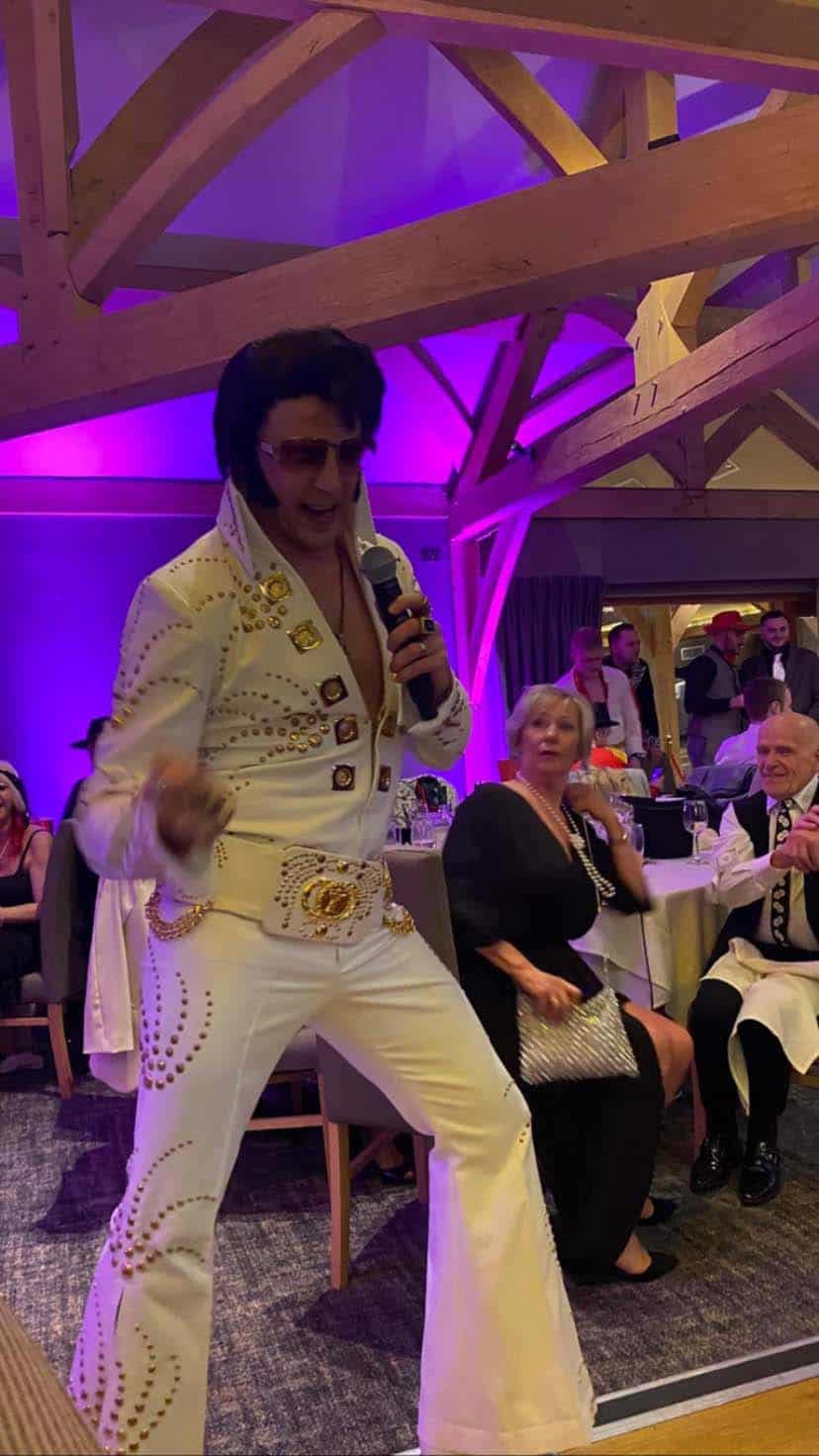 Las Vegas extravaganza raises more than £8,500 — photo 2